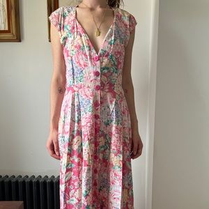 VTG Floral Pattern Flowy Dress w/ Buttons